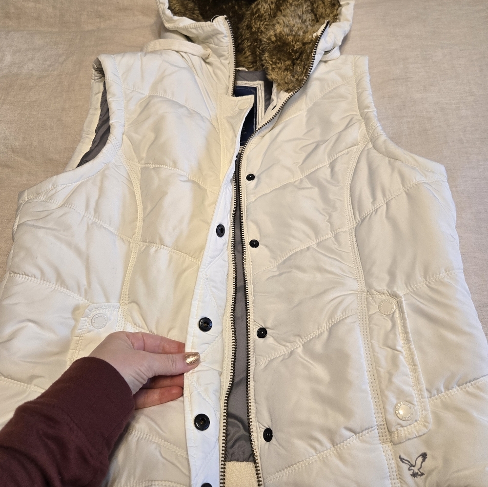 American Eagle Vest